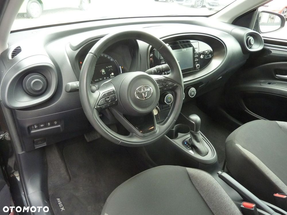 Toyota Aygo X - 11