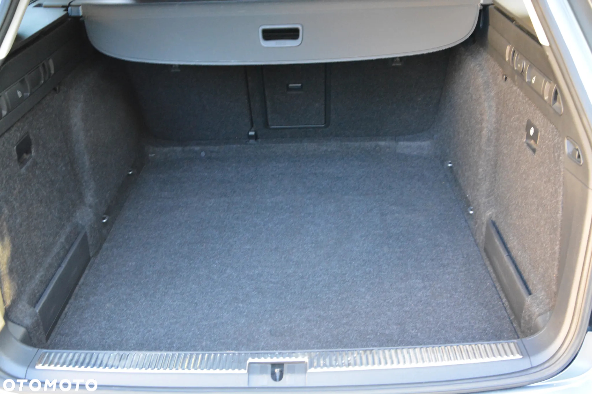 Skoda Superb 2.0 TDI SCR Ambition DSG - 14