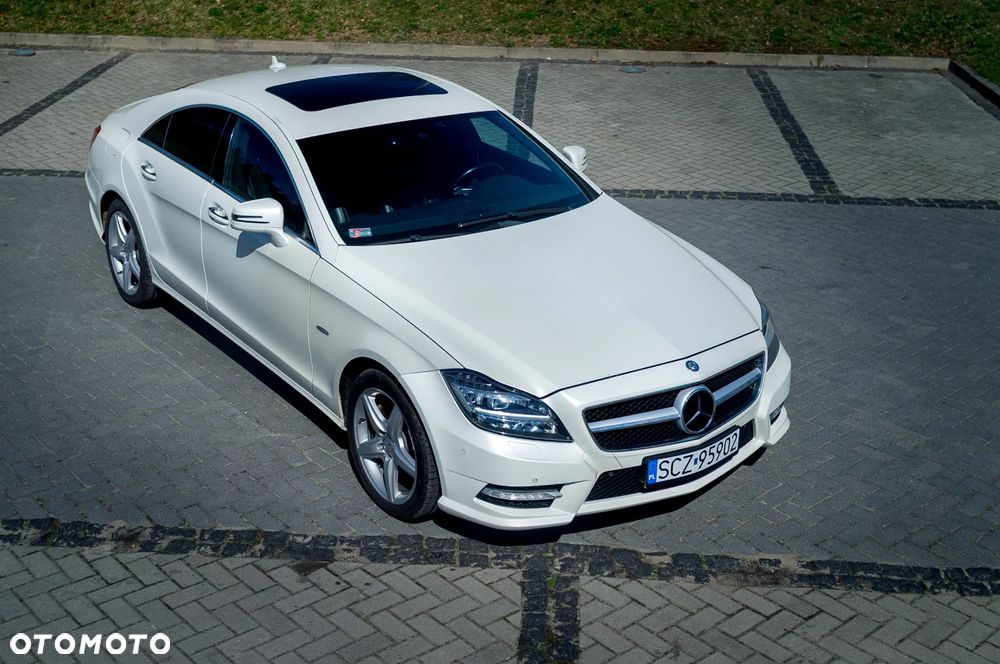 Mercedes-Benz CLS 500 4-Matic BlueEff - 16