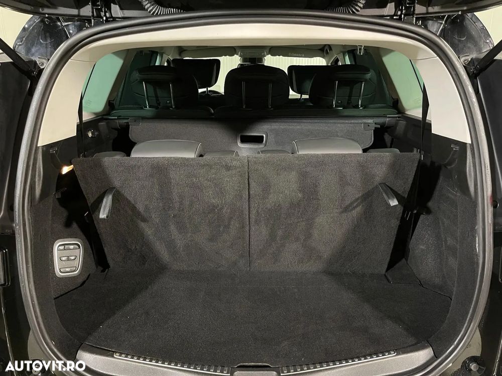 Renault Grand Scenic - 13