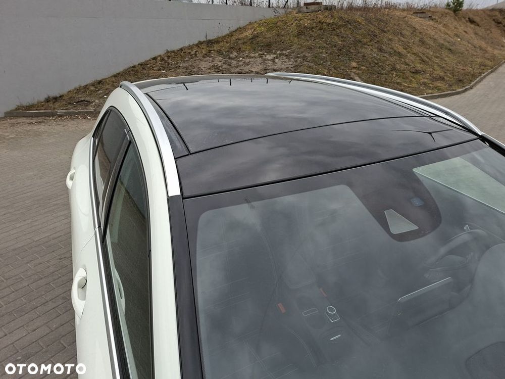 Mercedes-Benz GLA 250 4-Matic - 27