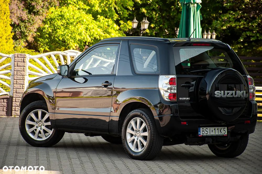 Suzuki Grand Vitara 2.4 Comfort - 24