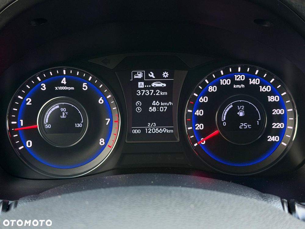 Hyundai i40 Kombi 1.6 Trend - 6