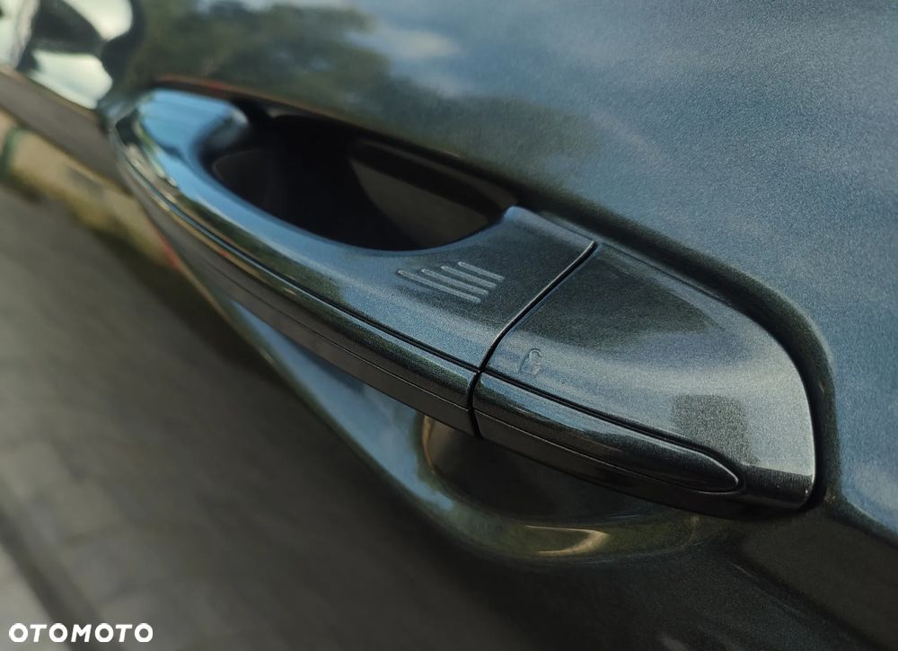 Ford Mondeo - 22