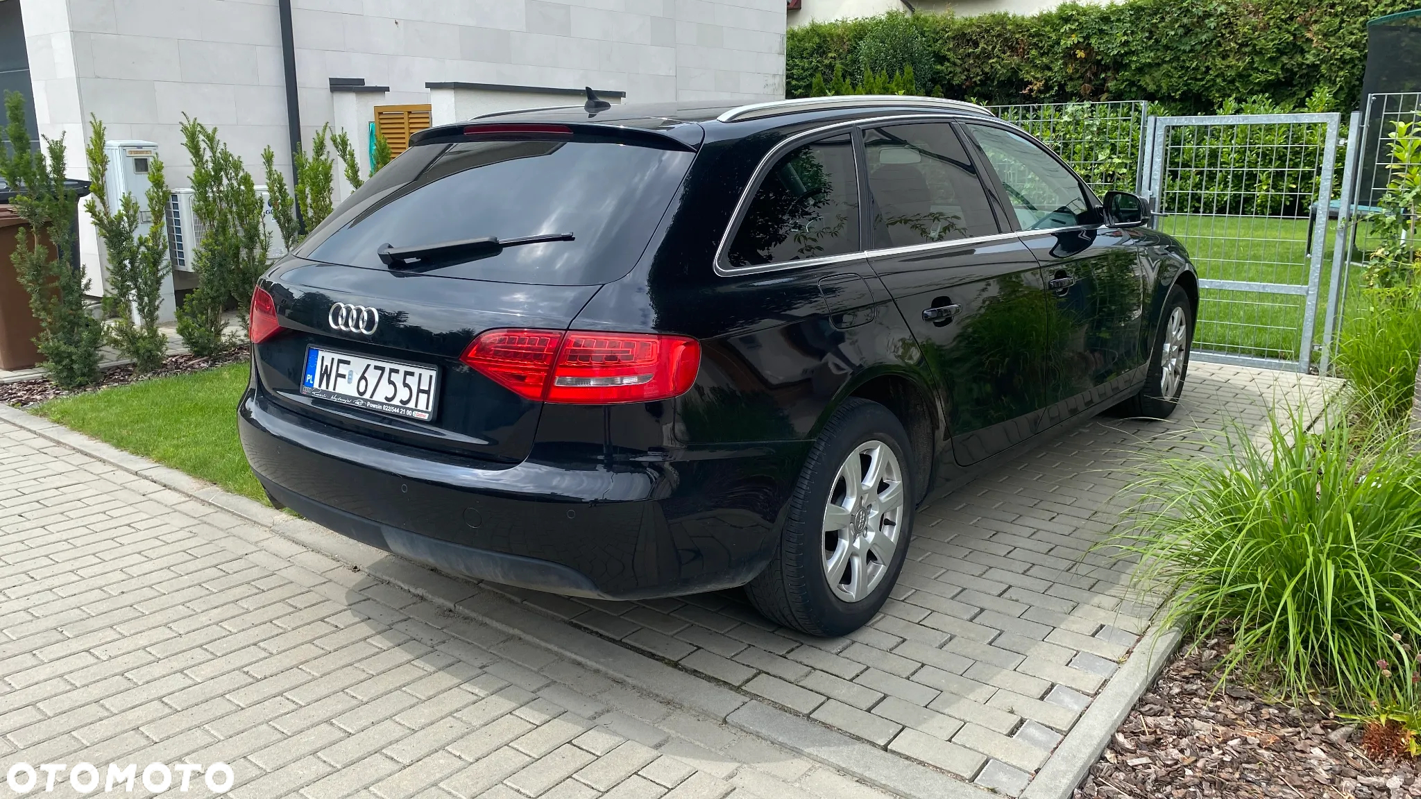 Audi A4 Avant 2.0 TDI DPF multitronic Ambiente - 2