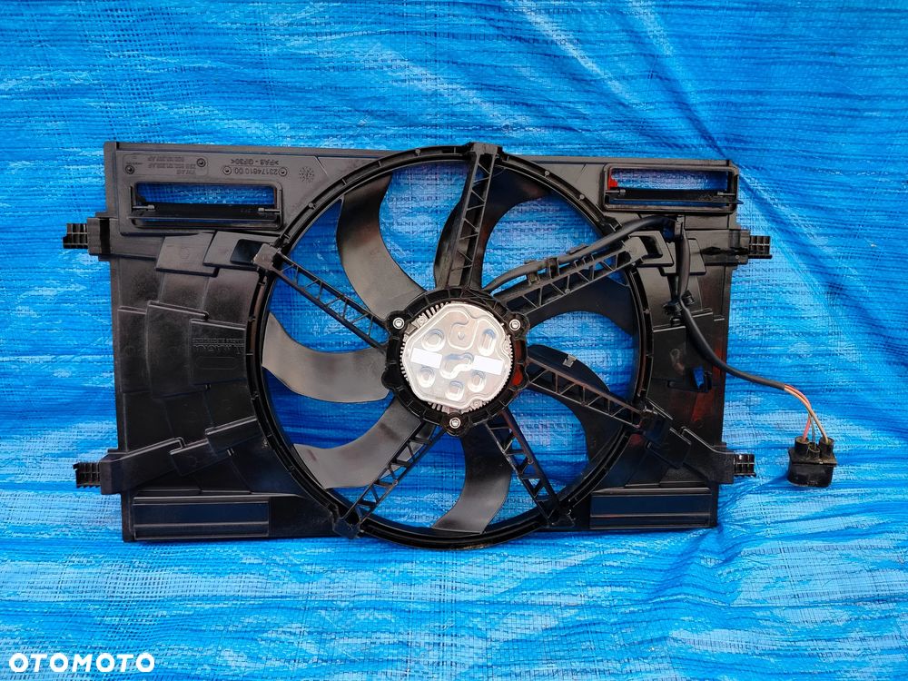 VW AUDI SEAT SKODA 5Q0 WENTYLATOR WIATRAK 5Q0121207 AP oryginał