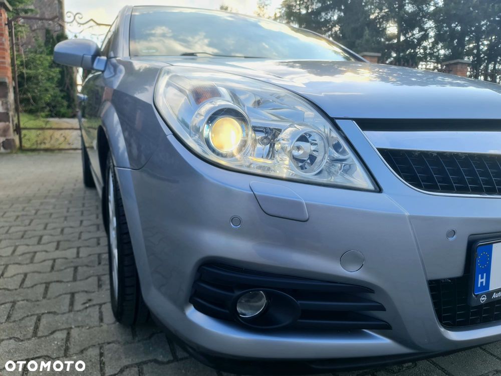 Opel Vectra 2.2 Automatik Business Executive - 17