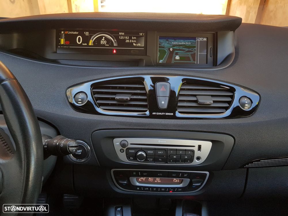 Renault Scénic 1.5 dCi Exclusive SS - 18