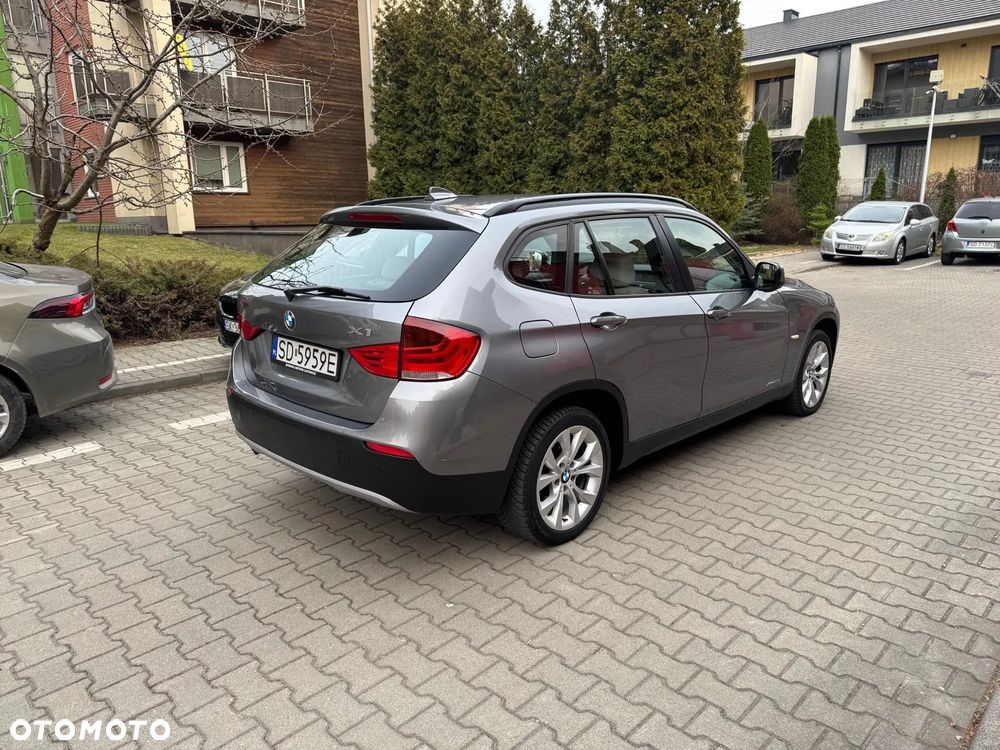 BMW X1 xDrive20d - 4