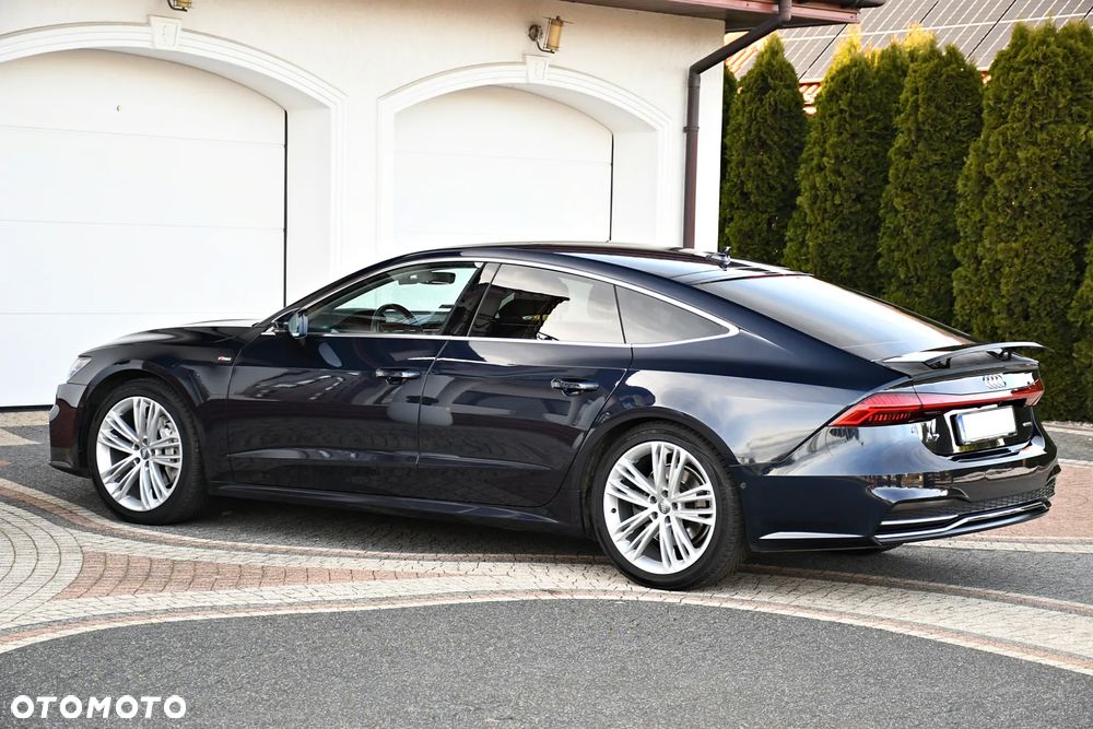 Audi A7 Sportback - 16