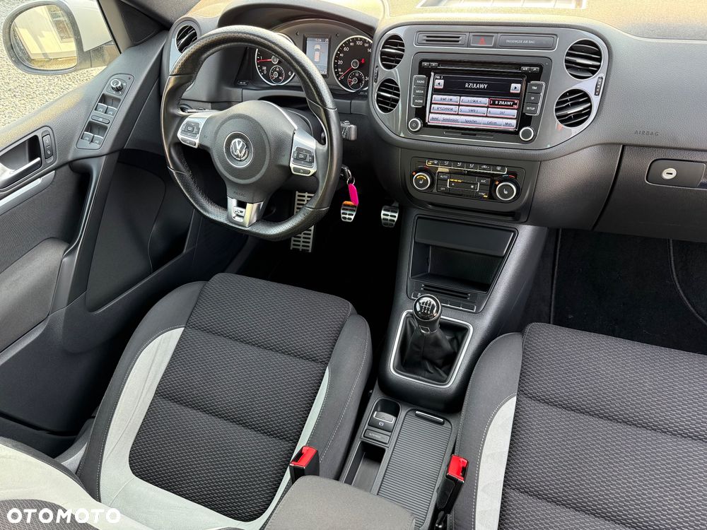 Volkswagen Tiguan 2.0 TDI Perfectline R-Style - 18