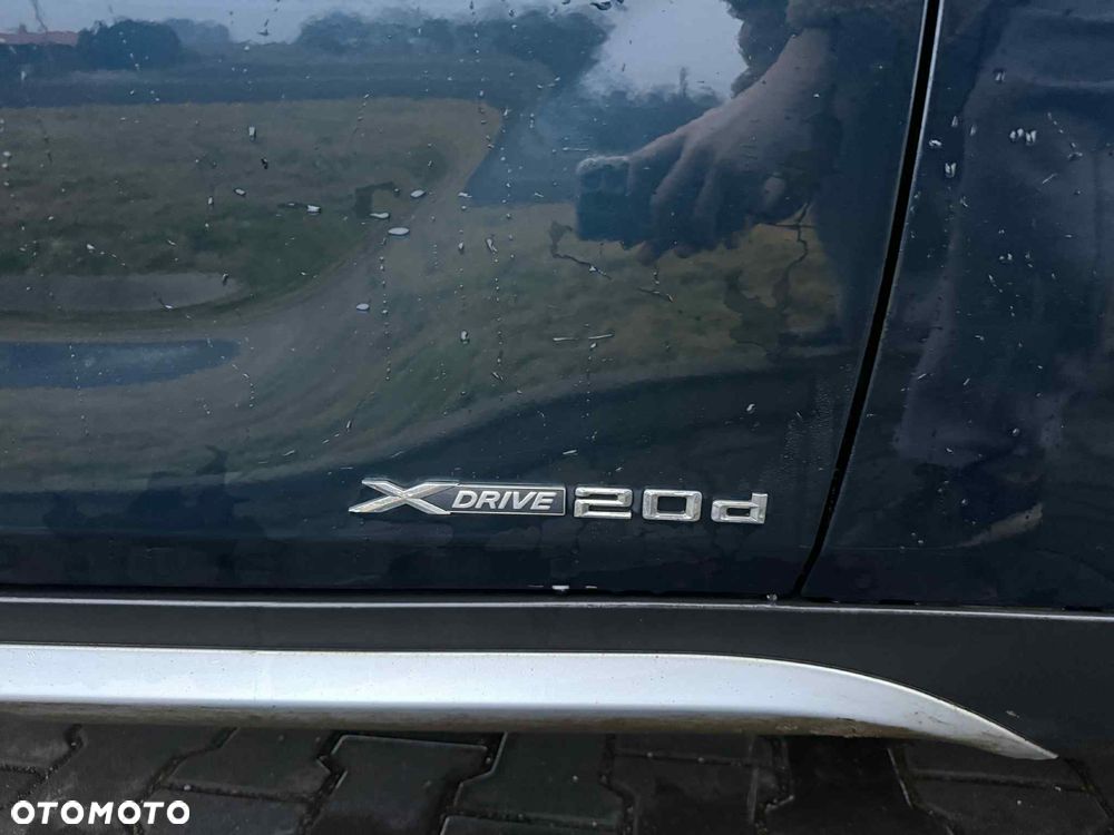 BMW X1 xDrive20d Sport Line - 4