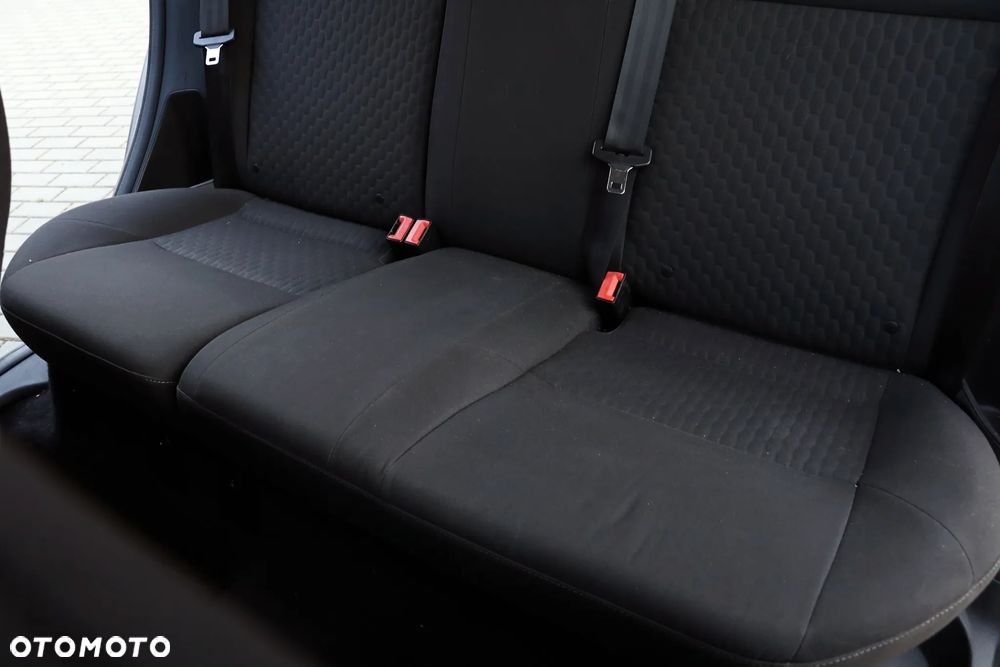 Ford Focus 1.0 EcoBoost Titanium - 11