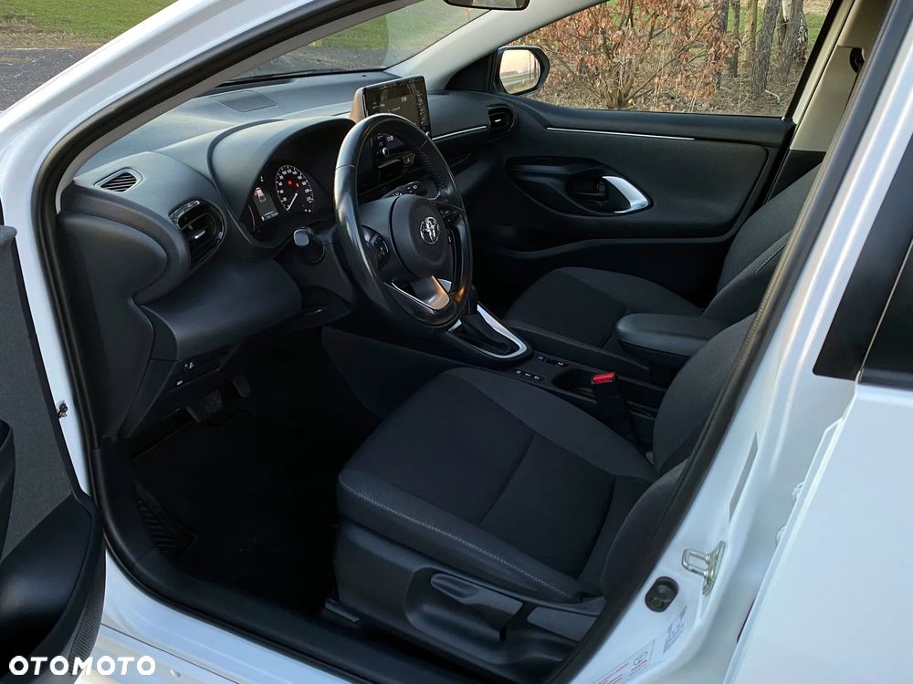 Toyota Yaris - 15