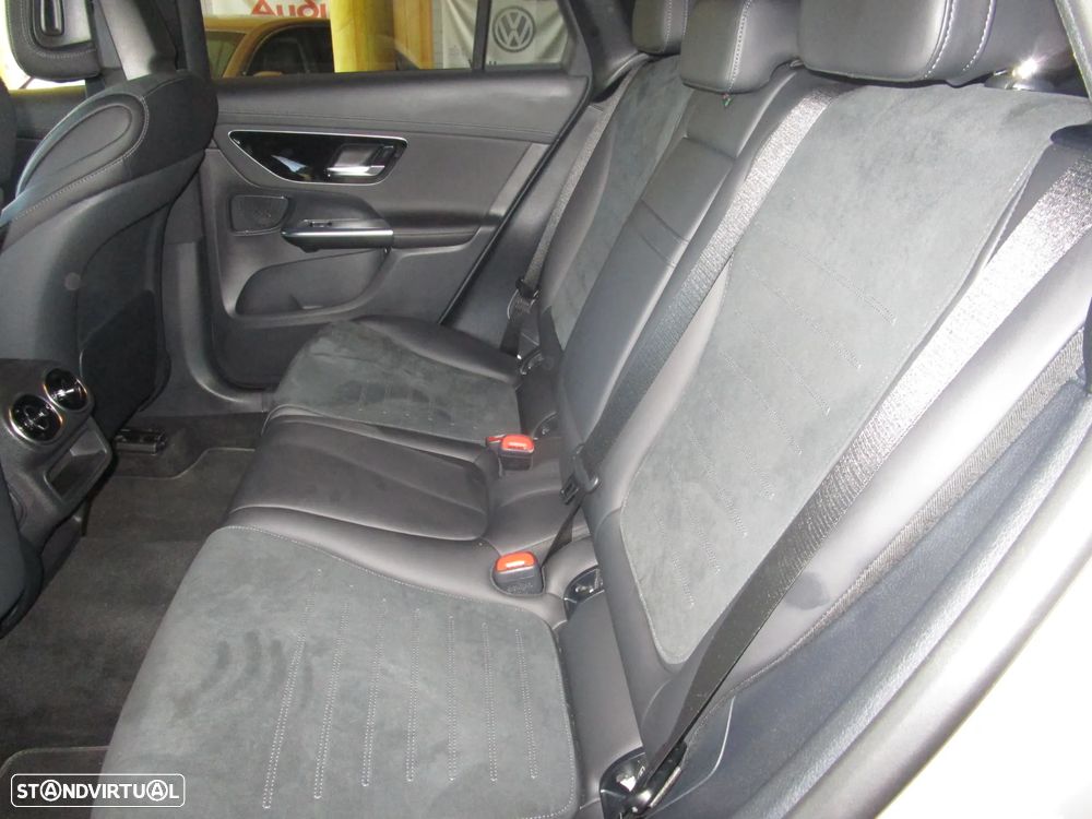 Mercedes-Benz GLC 300 - 18