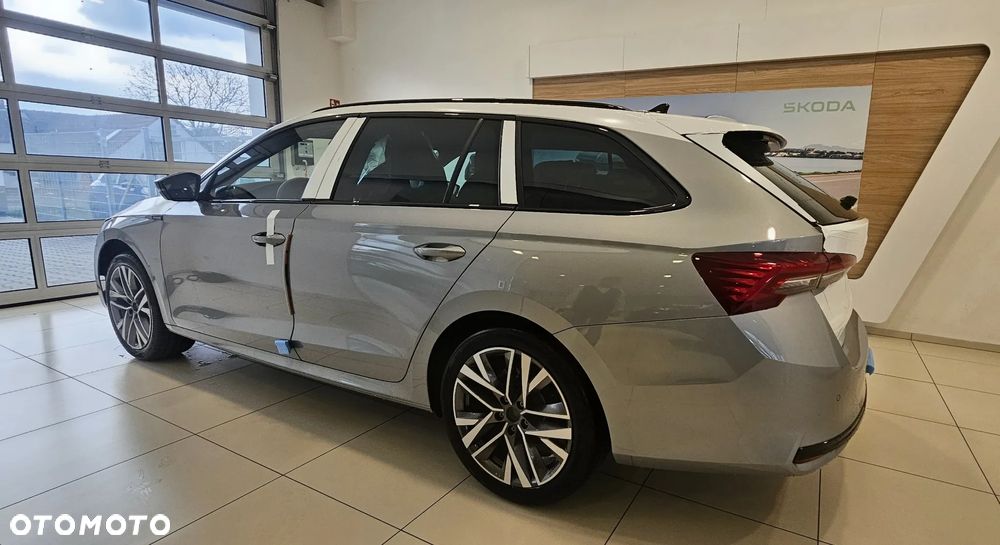 Skoda Octavia 1.5 TSI mHEV Sportline DSG - 3