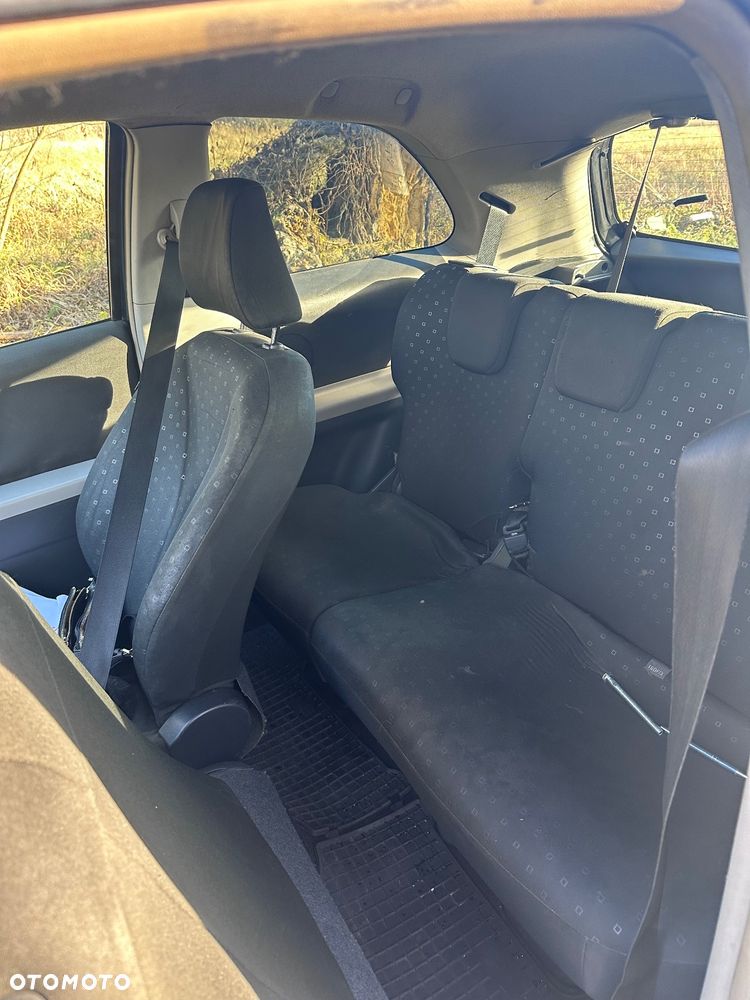 Toyota Yaris 1.0 Luna A/C - 7