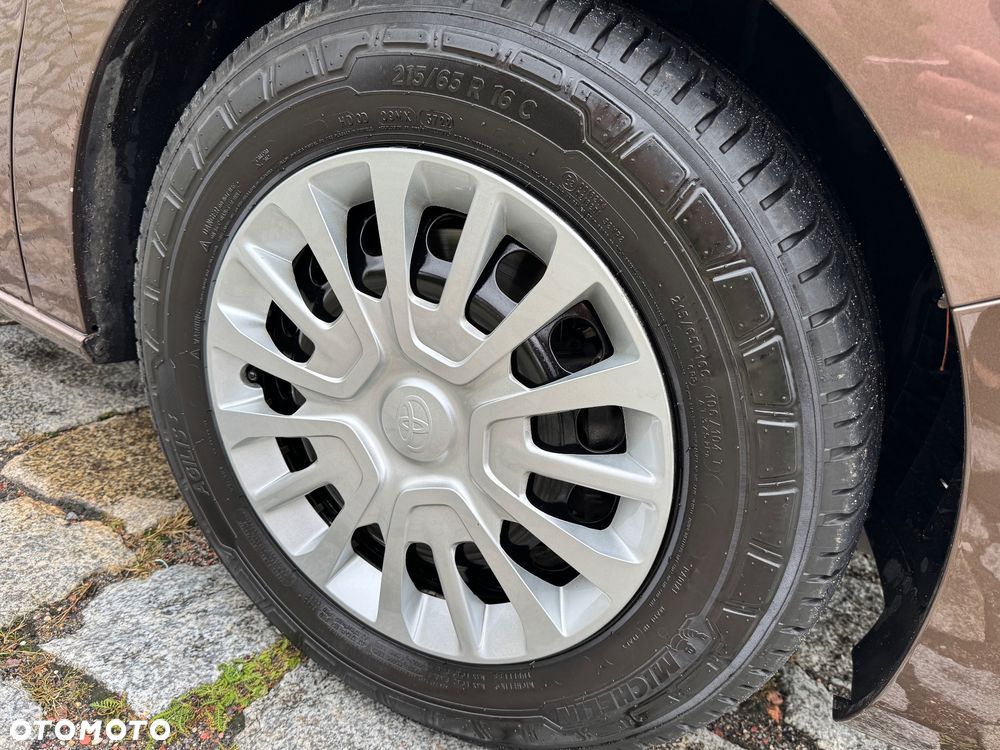 Toyota ProAce Kombi D-4D Long 2,8t - 31