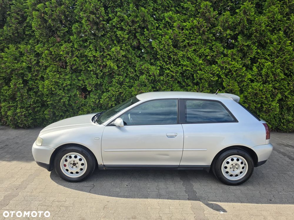 Audi A3 3-drzwiowe 1.6 Ambiente - 5