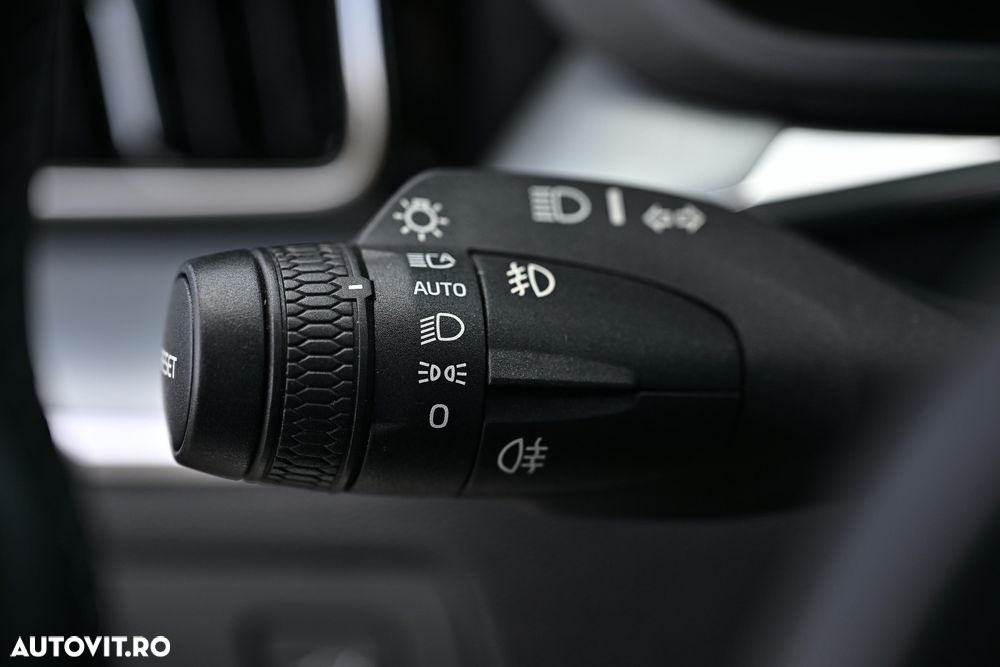 Volvo XC 60 - 29
