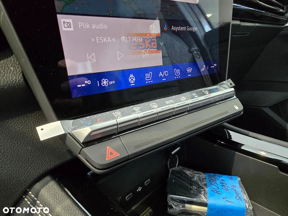 Renault Austral 1.3 TCe mHEV Techno - 24