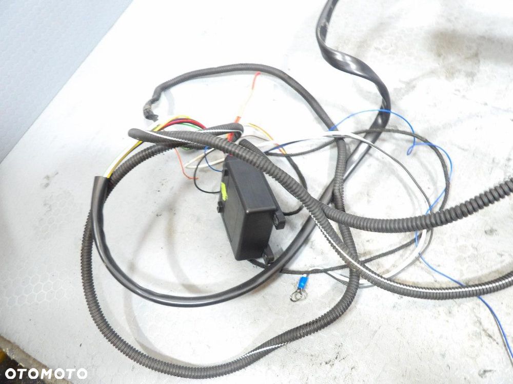 SKODA FABIA III 3 KOMBI HAK DO PRZYCZEPY E2055R-01 - 3