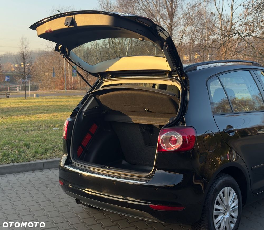 Volkswagen Golf Plus 1.6 TDI DPF BlueMotion Technology Trendline - 6