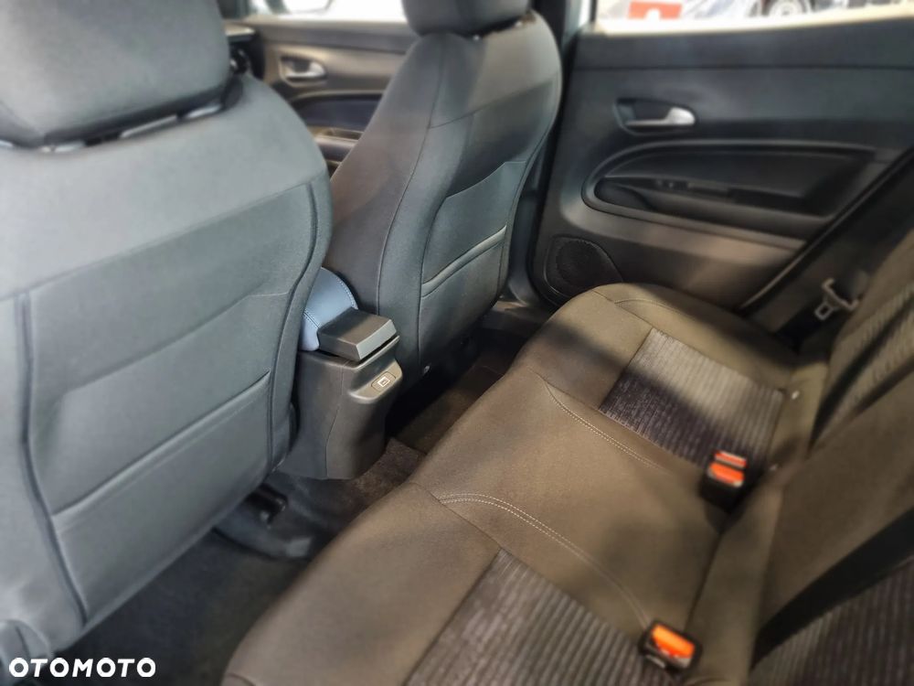 Alfa Romeo Junior 1.2 mHEV Ibrida eDCT - 18