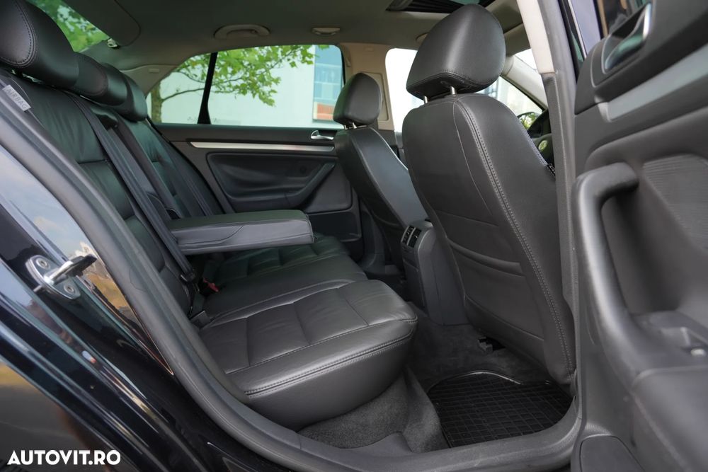 Volkswagen Jetta 2.0 TDI DPF Highline - 18