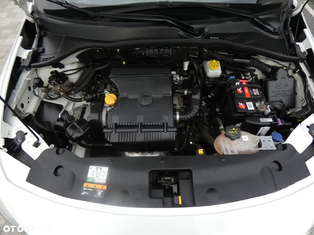 Fiat Tipo 1.4 16V Easy - 38