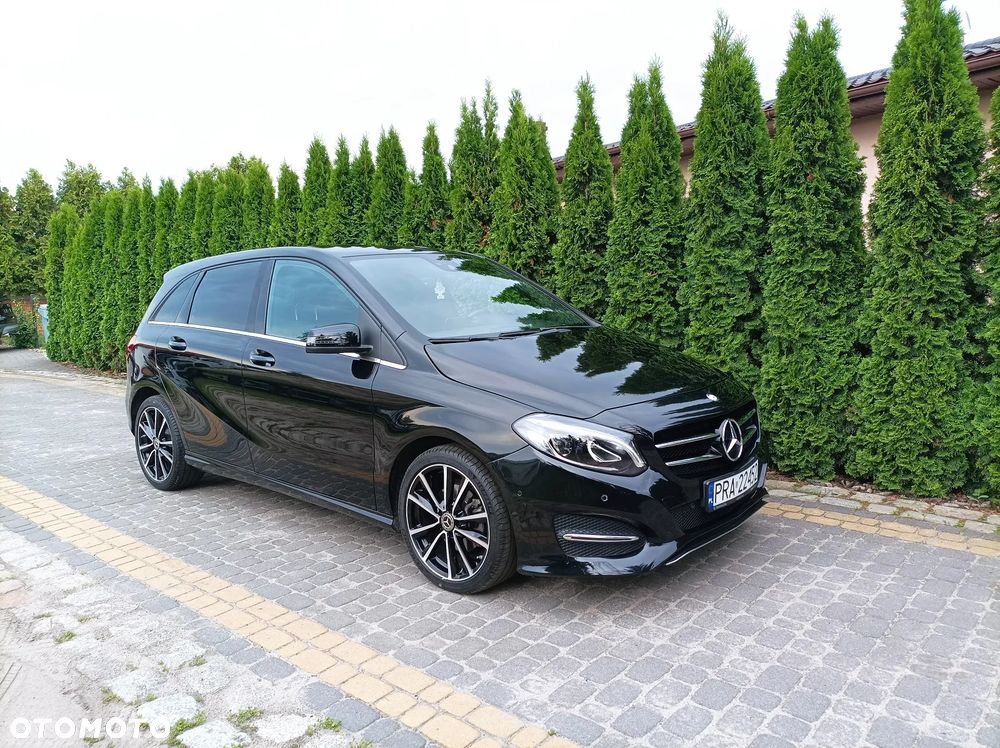 Mercedes-Benz Klasa B 200 7G-DCT UrbanStyle Edition - 1