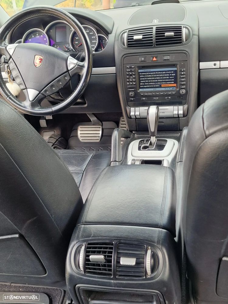 Porsche Cayenne S Tiptronic - 13