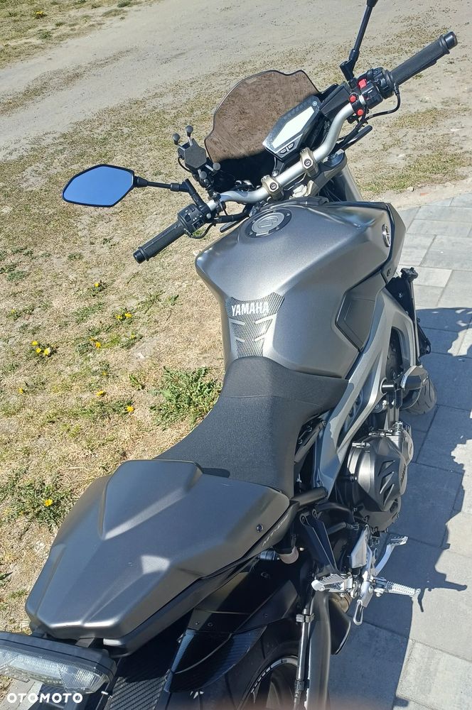 Yamaha MT - 4