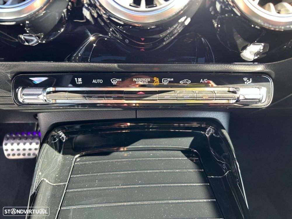 Mercedes-Benz CLA 45 AMG S Shooting Brake 4Matic+ - 30