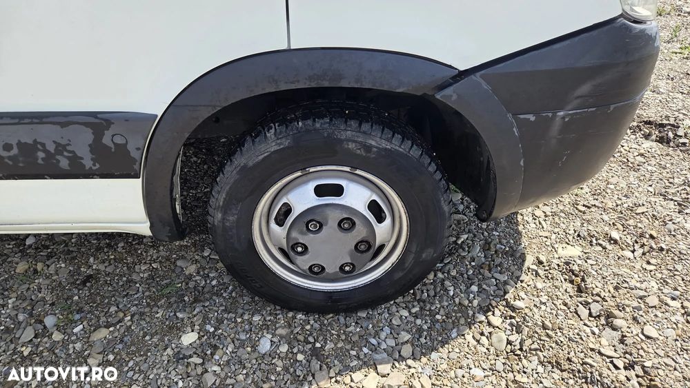 Iveco 35C12 cu platforma si obloane 4.8m - 15