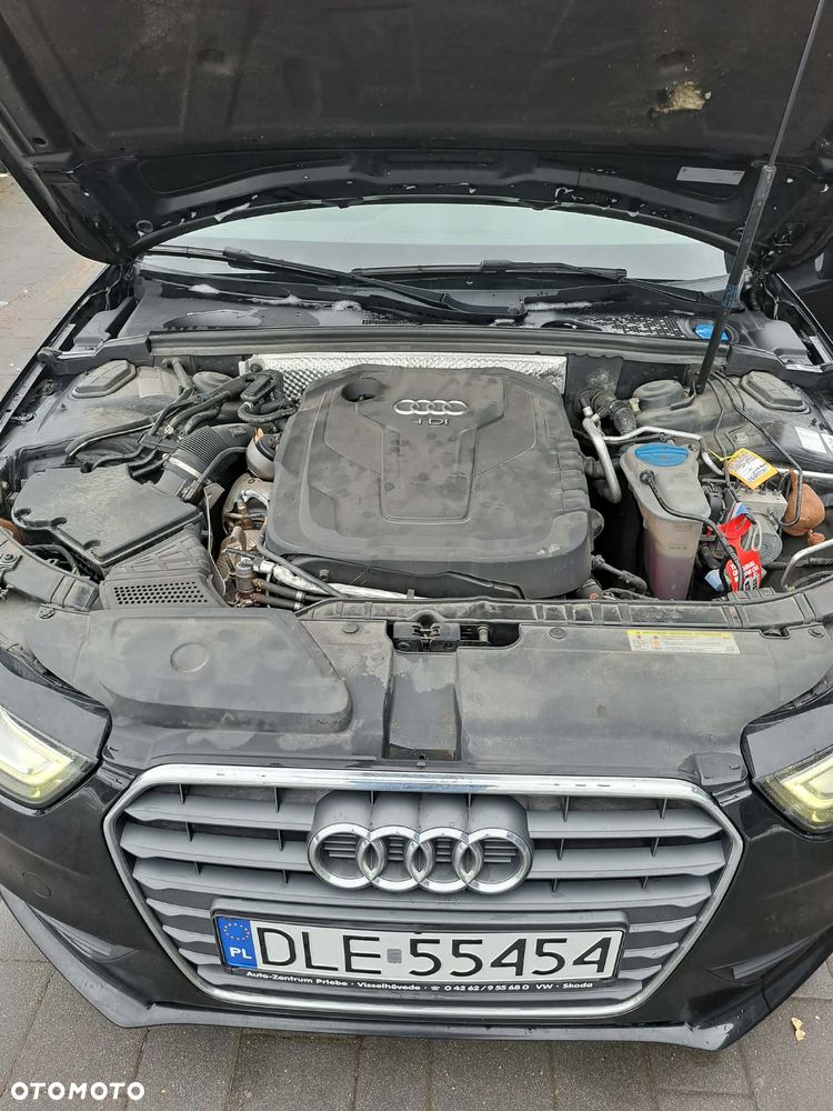 Audi A4 Avant 2.0 TDI ultra - 12