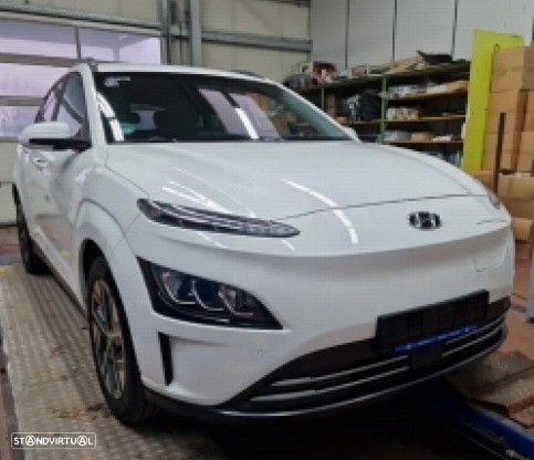 Hyundai Kauai EV 64 kWh Vanguard+TMS - 2