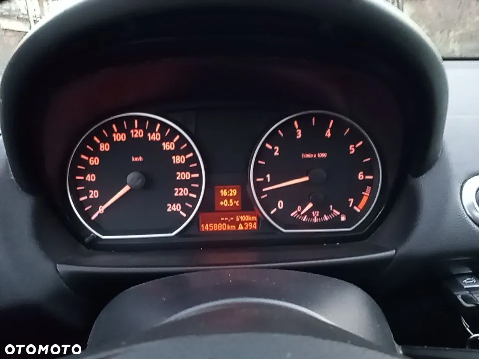BMW Seria 1 116i - 10