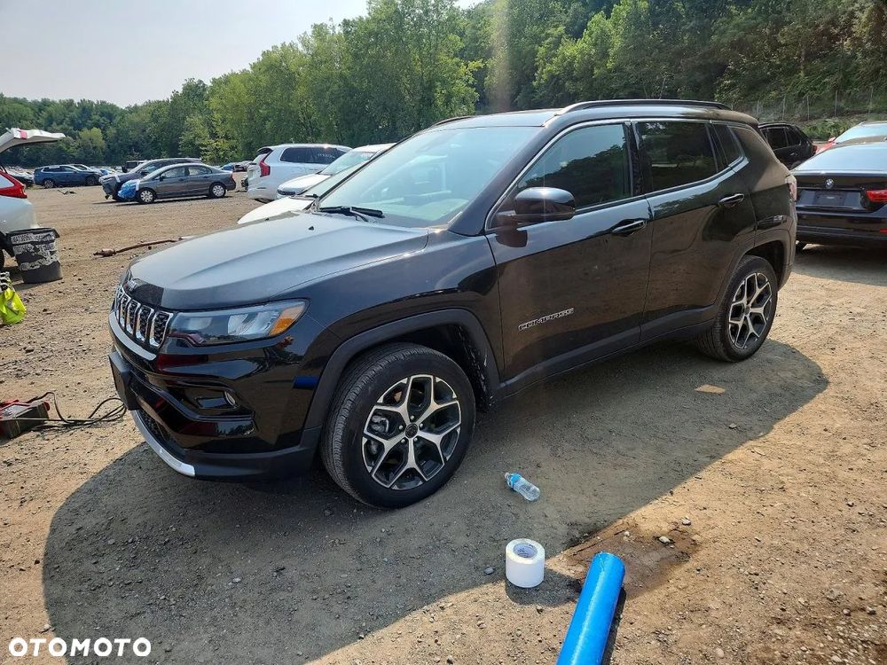 Jeep Compass - 2