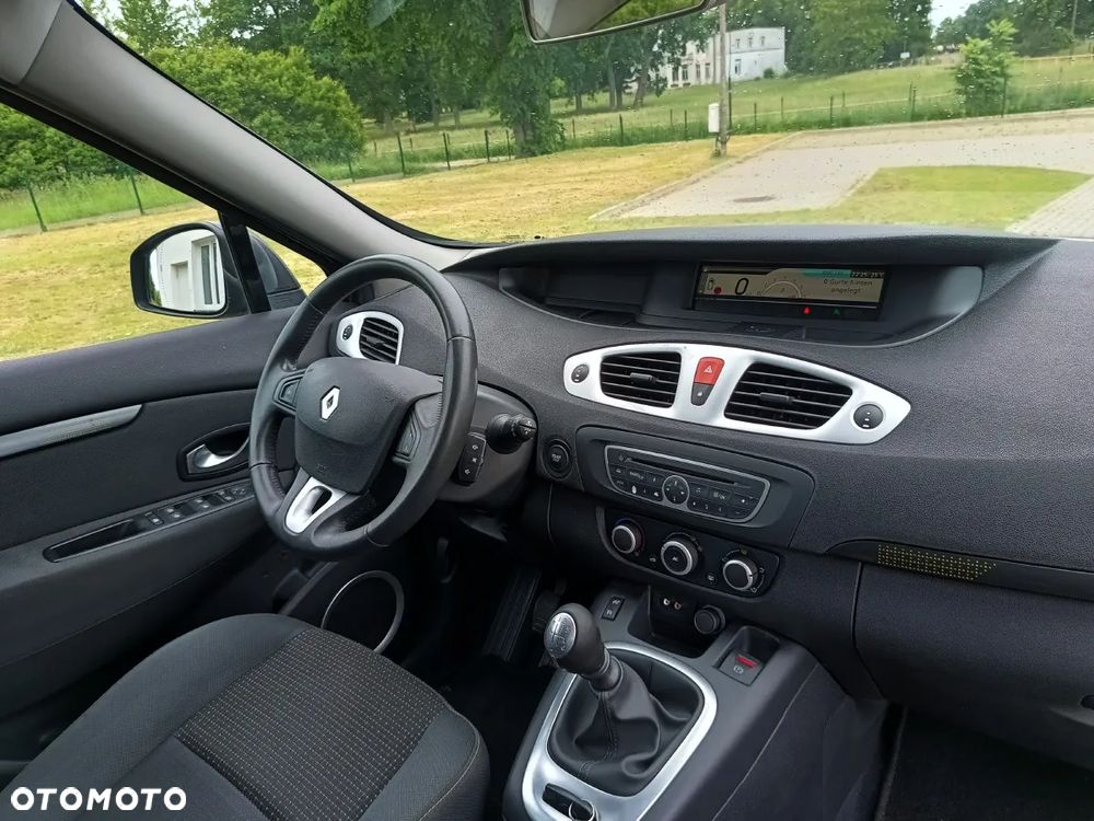 Renault Scenic - 4