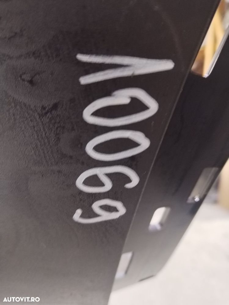 Bara spate Renault Kadjar, 2020, 2021, 2022, 2023, 2024, 2025, cod origine OE 850220923R. 10069 - 16