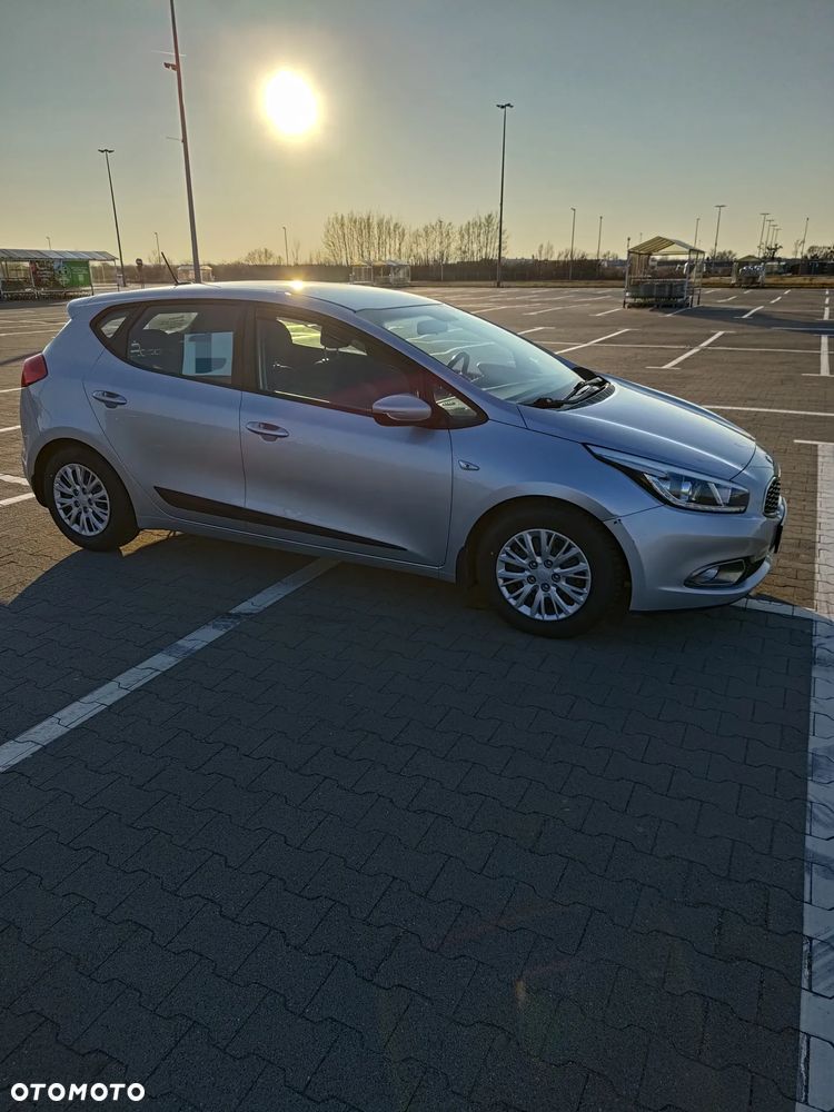 Kia Ceed 1.6 CRDi M - 2