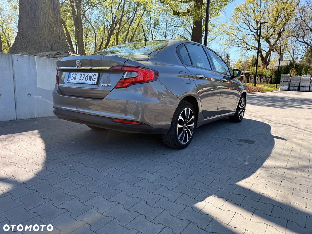 Fiat Tipo 1.4 16V Lounge EU6d - 2