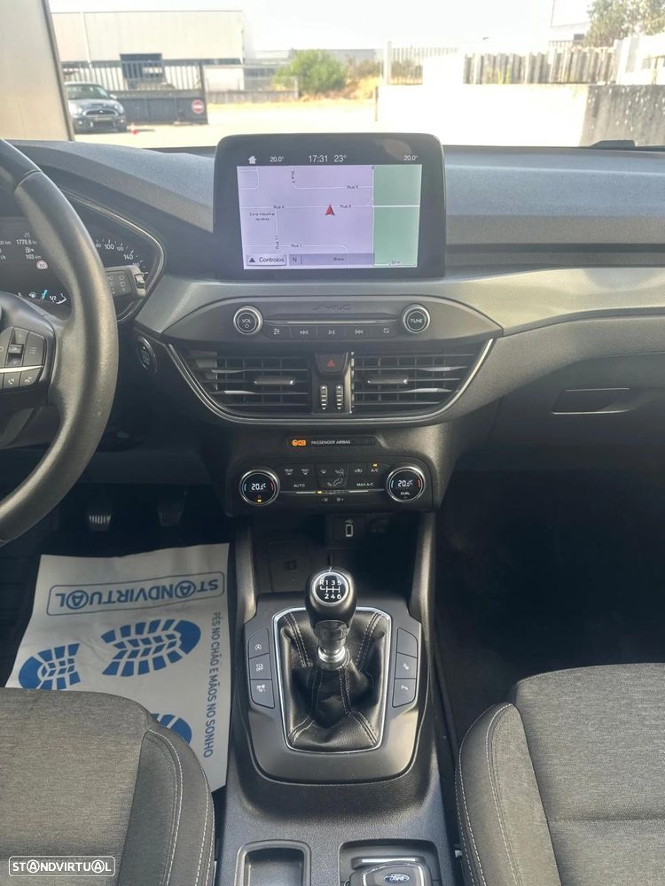Ford Focus SW 1.5 TDCi EcoBlue Active X - 23