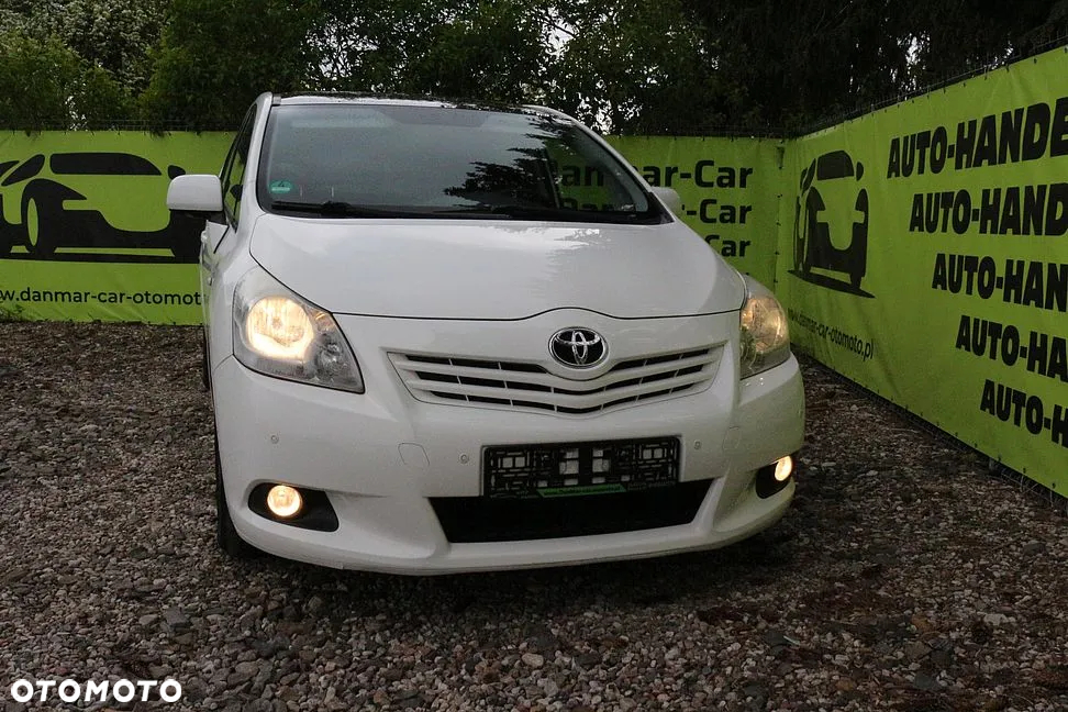 Toyota Verso 1.6 Premium - 11