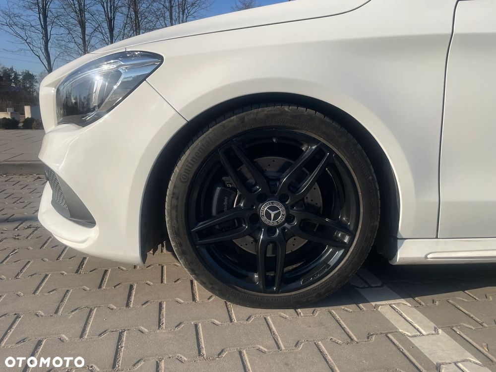Mercedes-Benz CLA 250 7G-DCT Peak Edition - 16