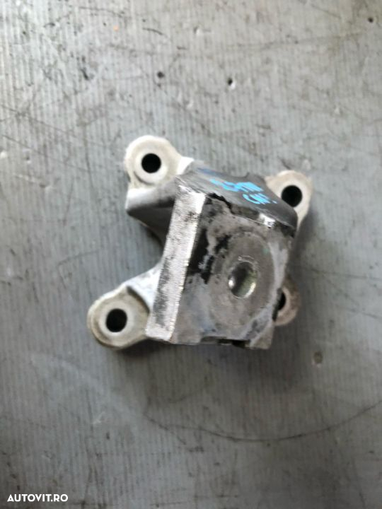 suport motor stanga 2.7 tdci can audi a6 c6 - 4