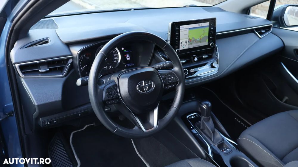 Toyota Corolla 1.8 Hybrid Touring Sports Business Edition - 5