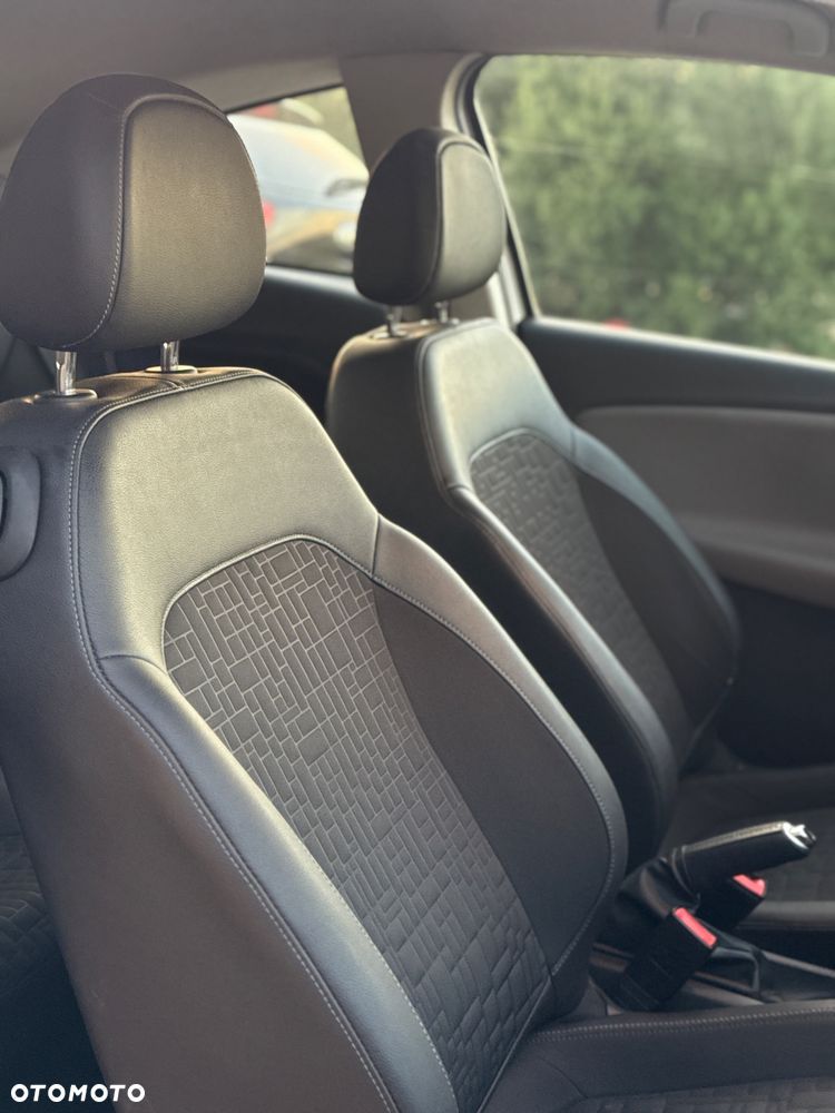 Opel Corsa 1.4 Innovation - 16