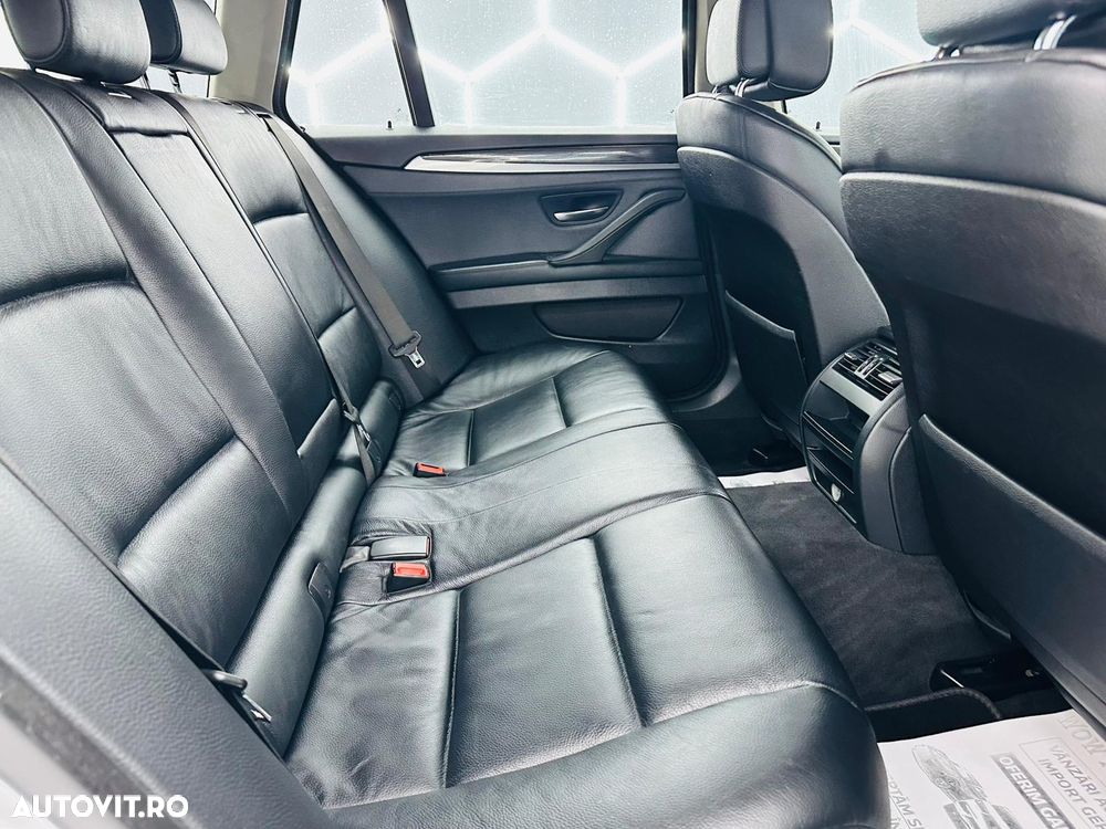 BMW Seria 5 520d Aut. Modern Line - 8